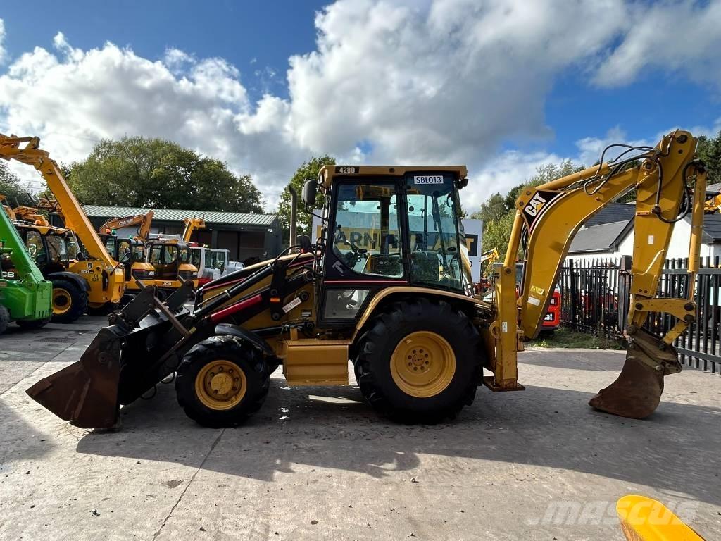 CAT 428 D Ekskavaatorlaadurid