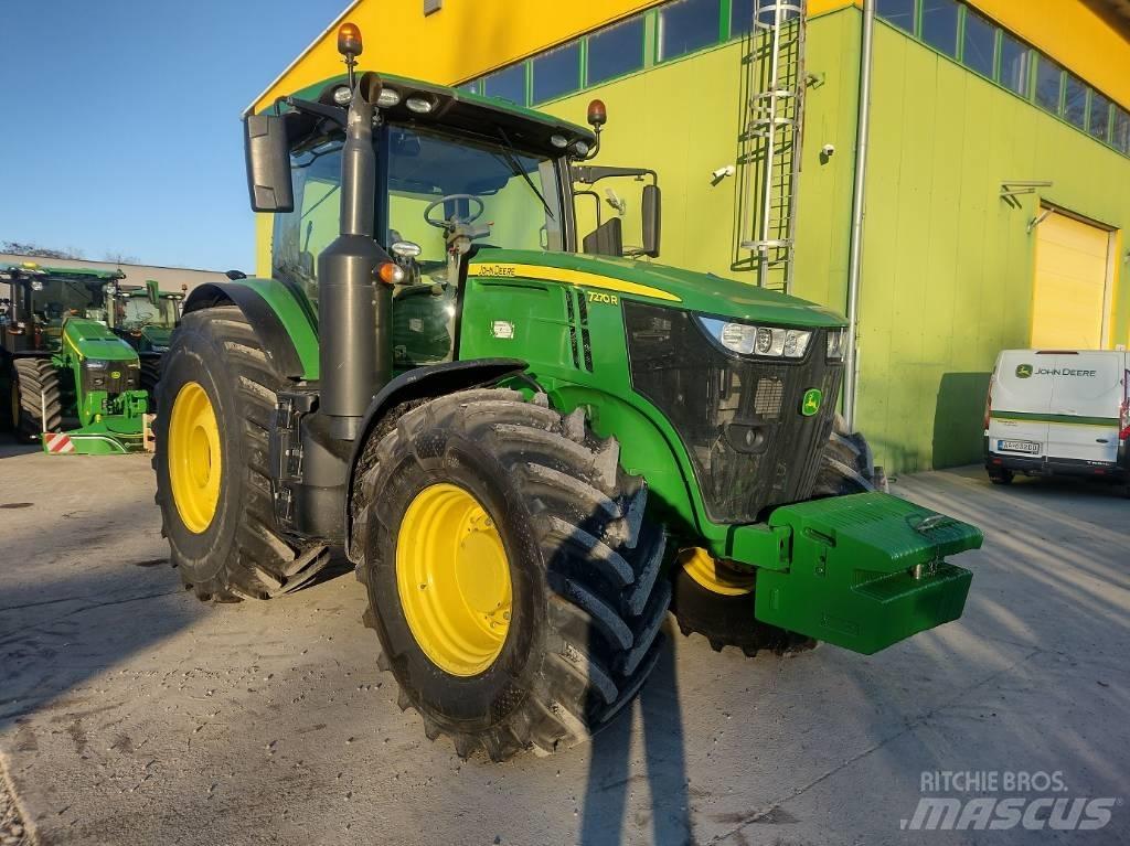 John Deere 7270 R Traktorid