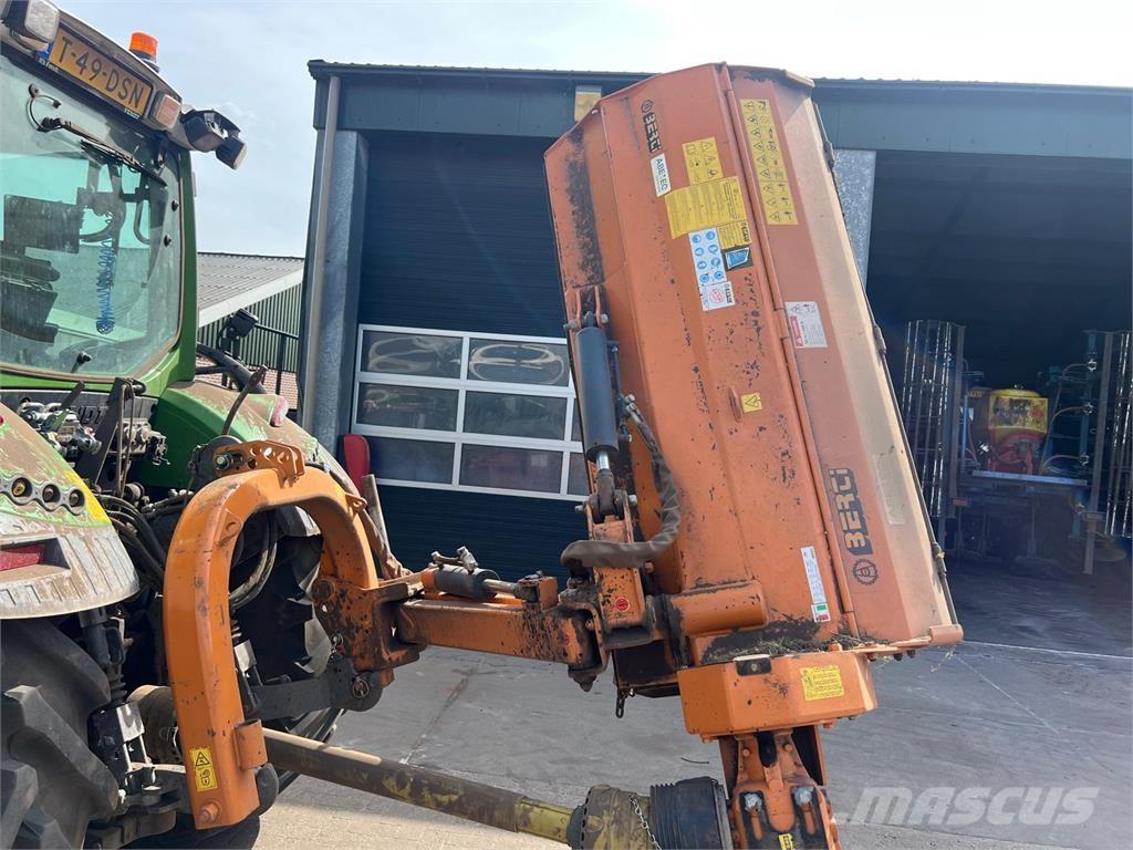 Berti TAPS 200 Muud golfiväljaku niidukid