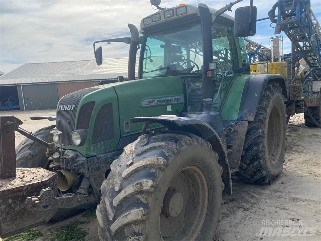 Fendt 711 Traktorid