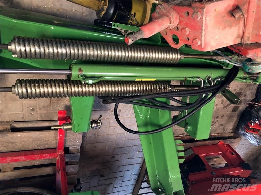 Krone EC 320 CV Q Niidukid