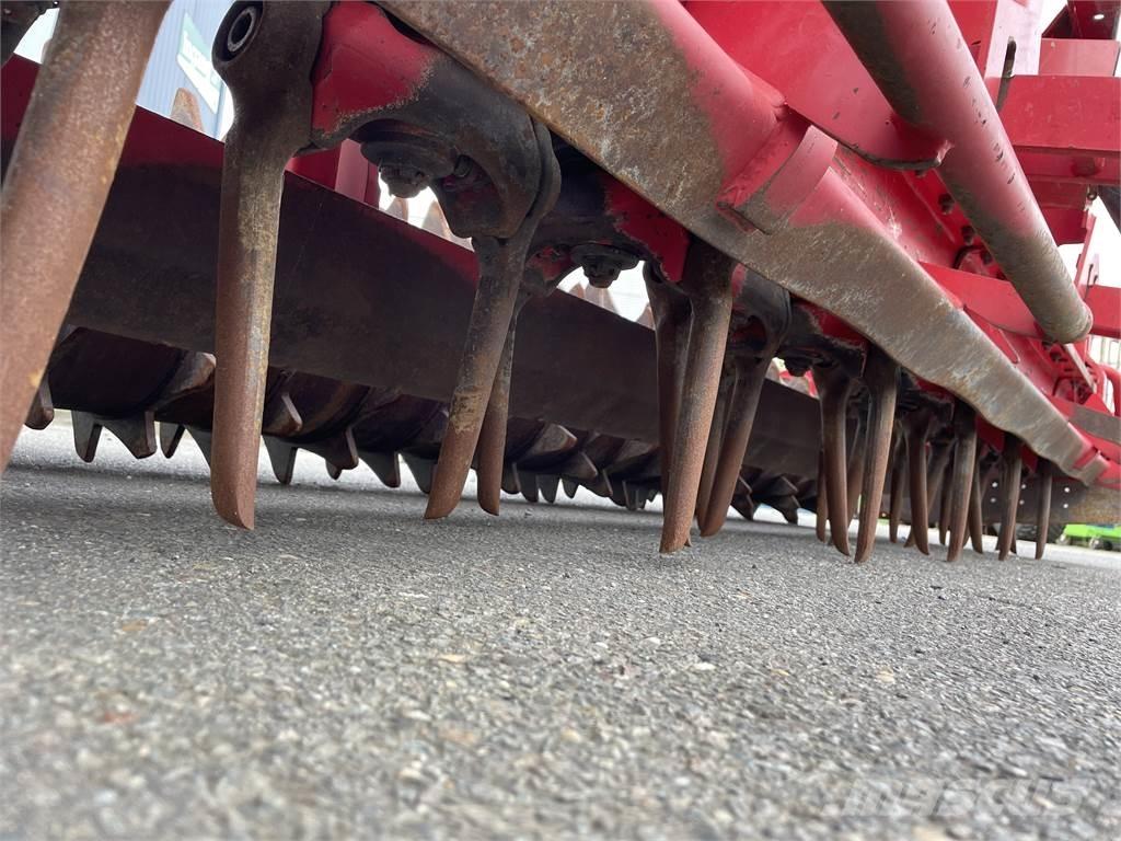 Lely 300-35 Randaalid/mullafreesid
