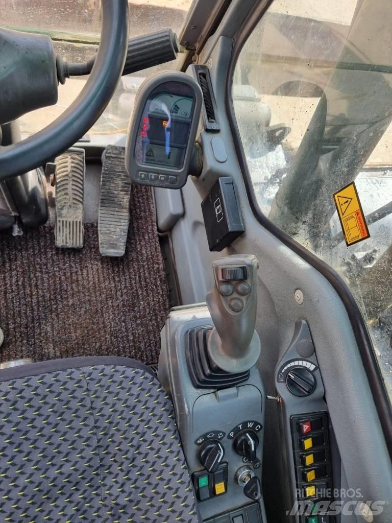 Volvo EW 160 B Ratasekskavaatorid