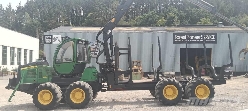 John Deere 1510 E Forwarderid