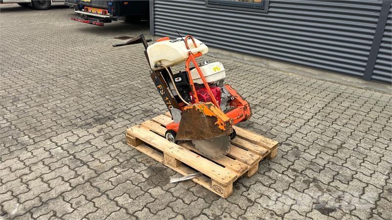  - - - Golz fs170 Asfaldi lõikamise masinad