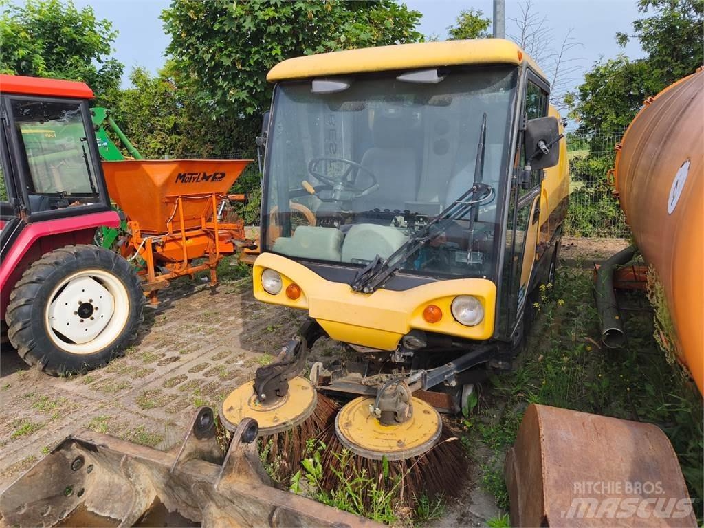 Johnston 142A 101T Muu
