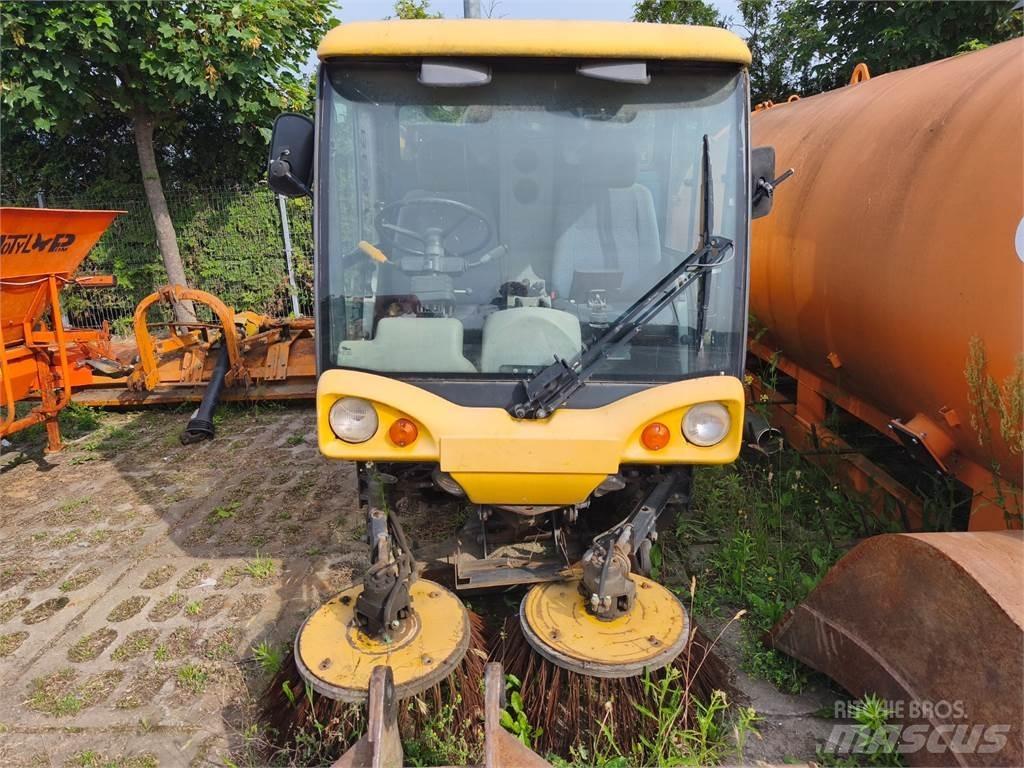 Johnston 142A 101T Muu