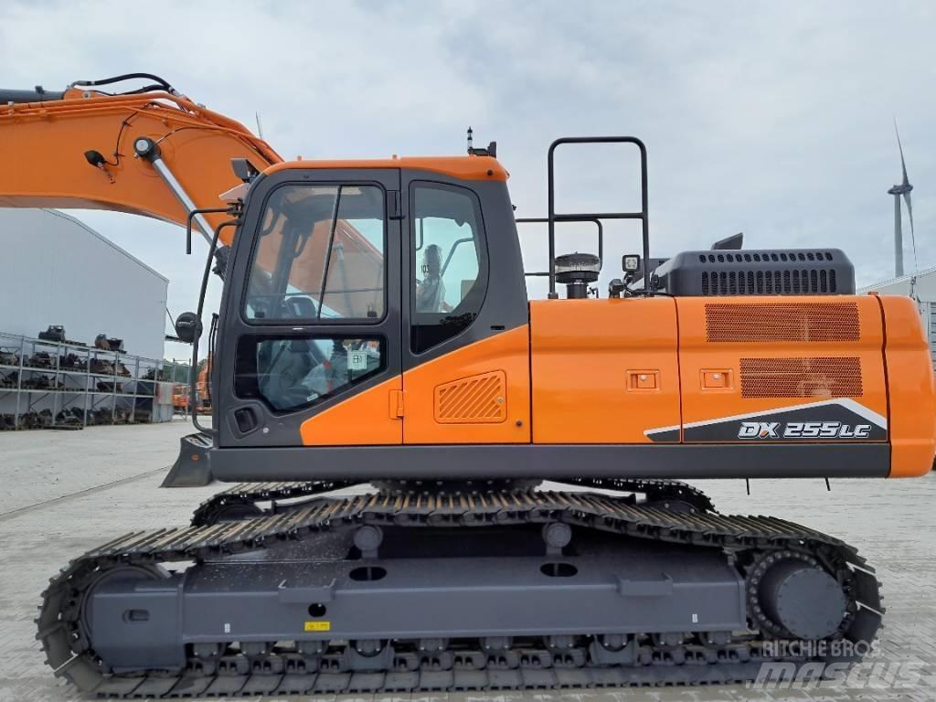 Doosan DX 255 NLC-7 Roomikekskavaatorid