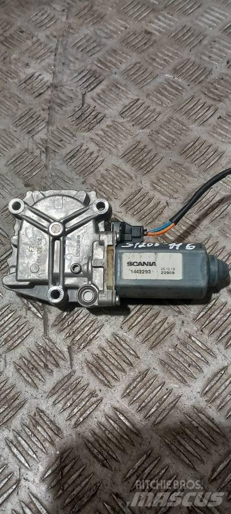 Scania R 440.   1442293 Elektroonikaseadmed