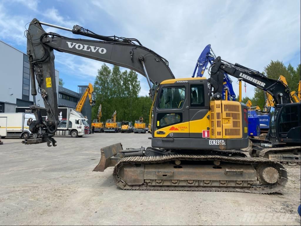 Volvo ECR 235 Roomikekskavaatorid