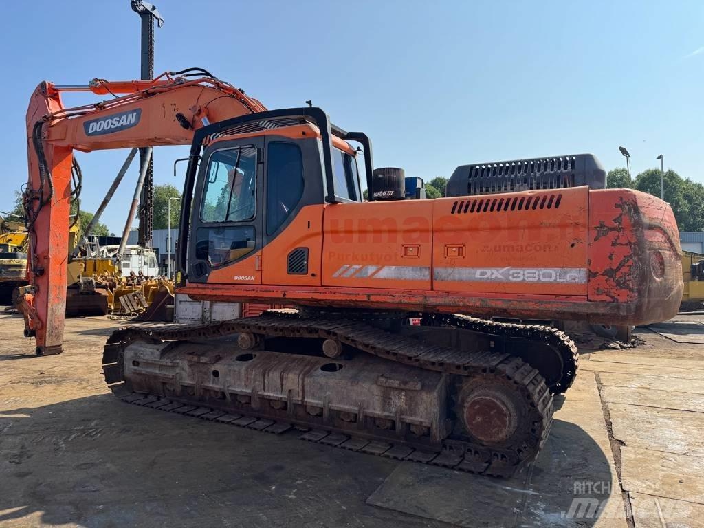 Doosan DX 380 LC Roomikekskavaatorid