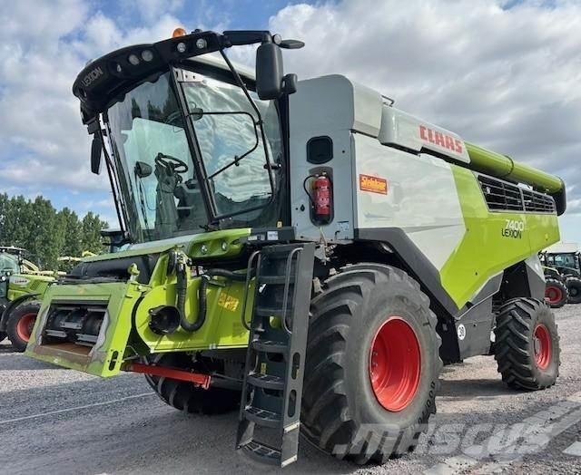 CLAAS LEXION 7400 Teraviljakombainid