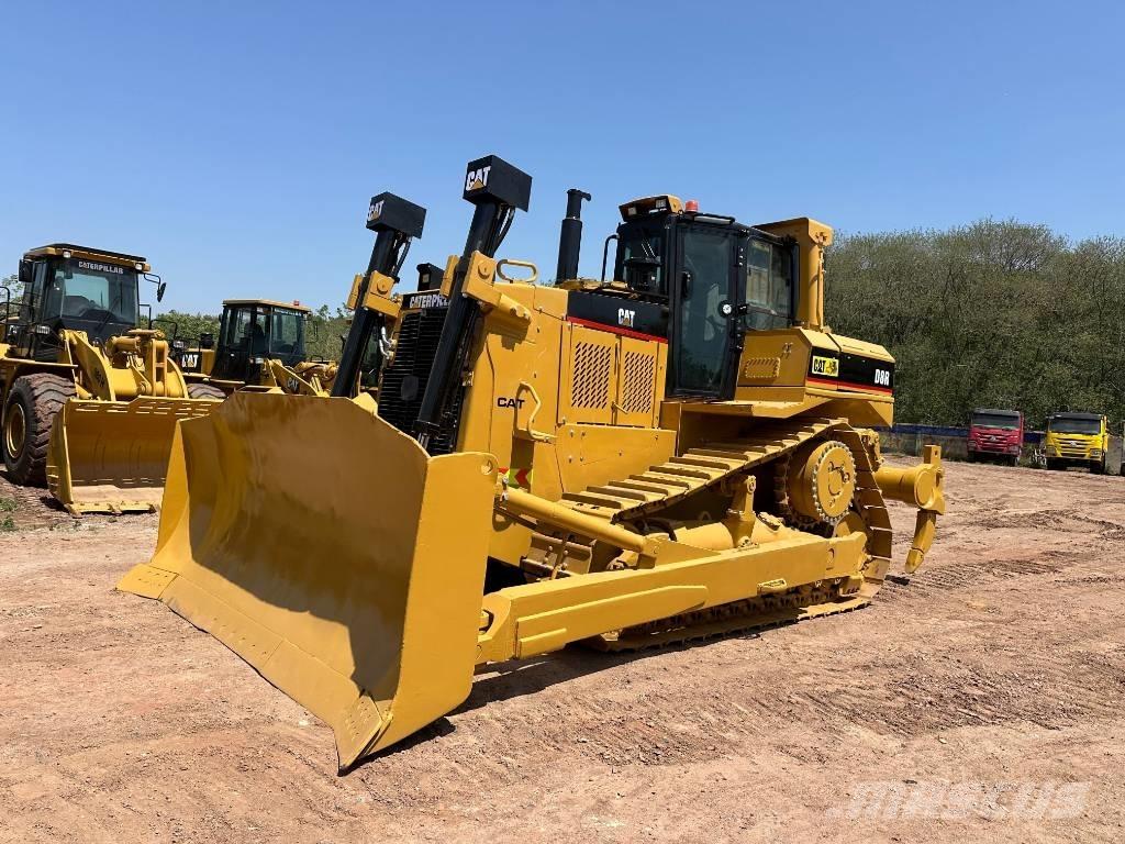 CAT D8R Buldooserid