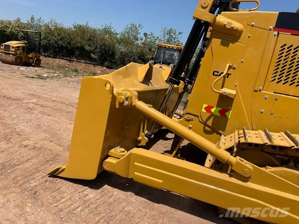CAT D8R Buldooserid