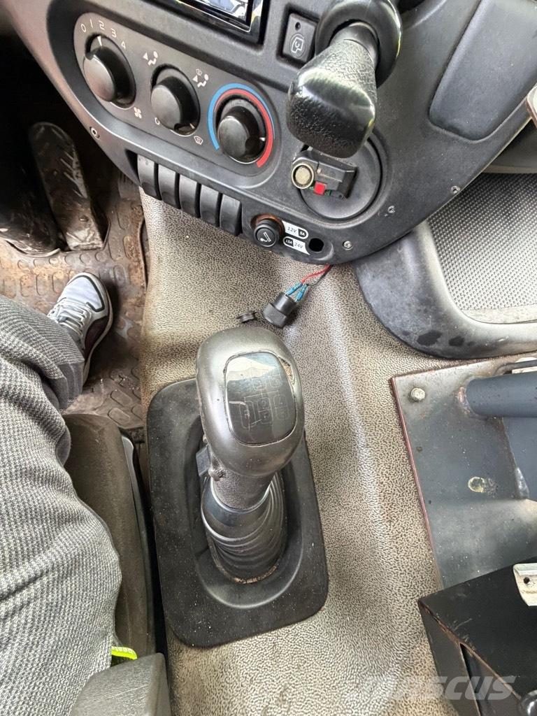 Burtec TSU 4500 Bituumenipritsid