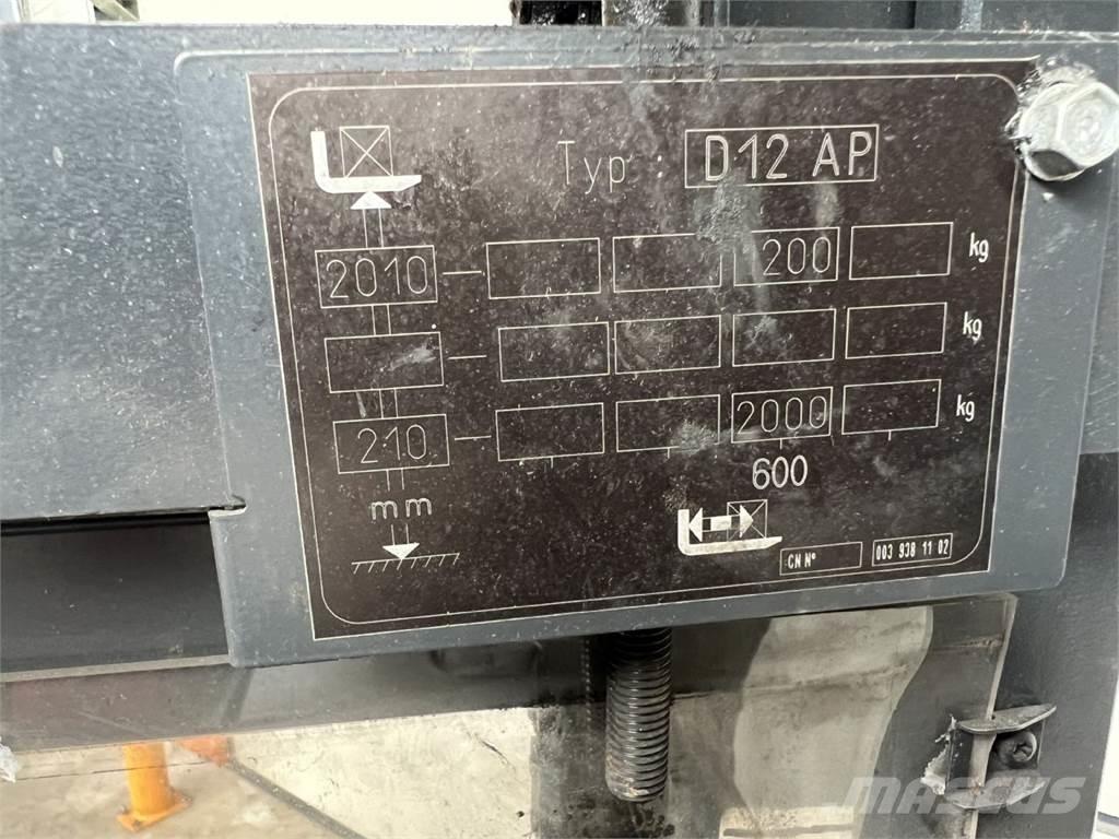Linde D12 AP Platvormiga virnastajad