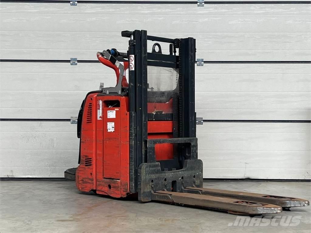 Linde D12 AP Järelkäidavad virnastajad