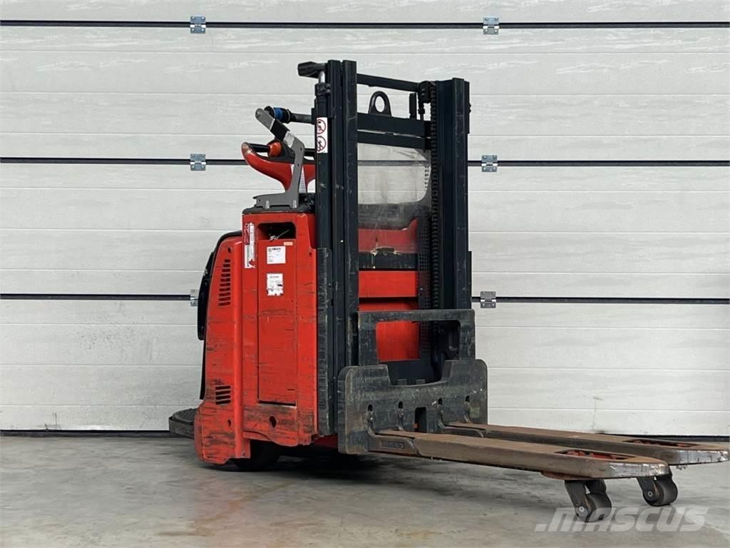 Linde D12 AP Järelkäidavad virnastajad