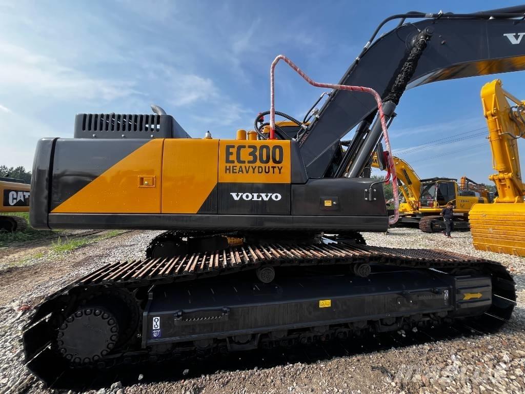 Volvo EC 300 D L Roomikekskavaatorid