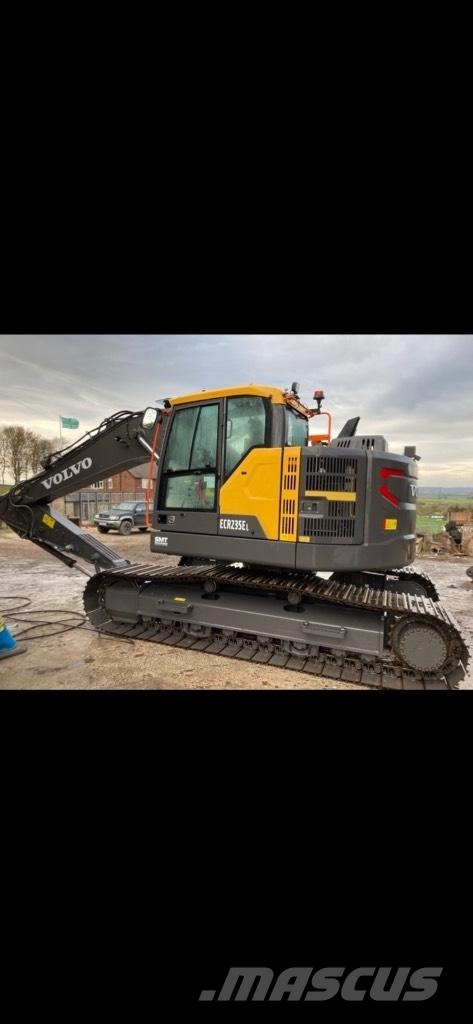 Volvo ECR 235 E Roomikekskavaatorid