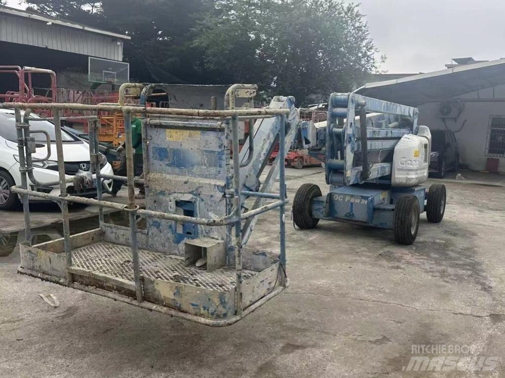 Genie Z 45/25 Iseliikuvad poomtõstukid