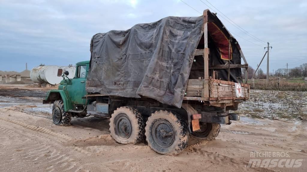 ZIL 157 K 6x6 Furgoonautod