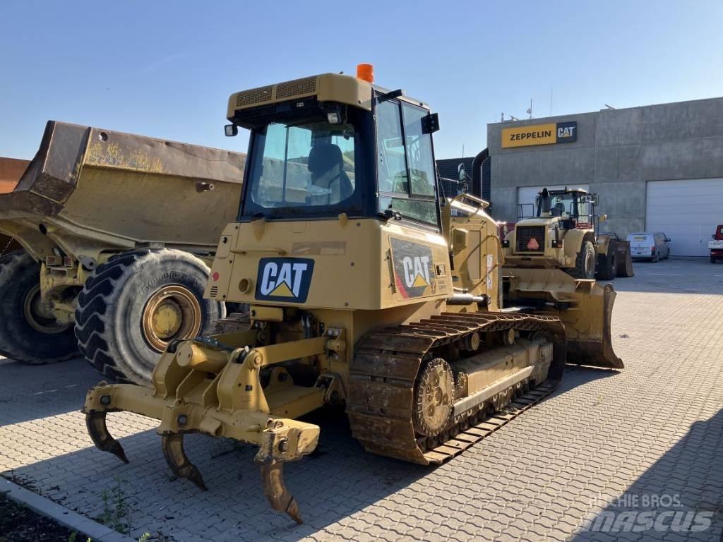 CAT D 6 K 2 XL Buldooserid