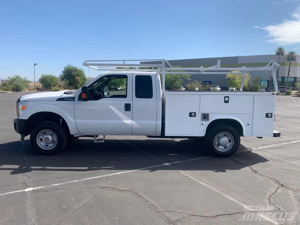 Ford F 250 XL SD Kommunaalteenuste tehnika