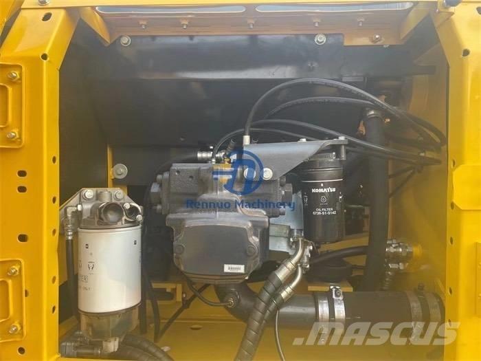 Komatsu PC 240 -8 Roomikekskavaatorid