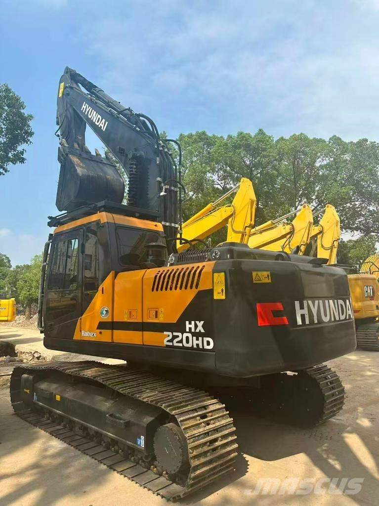 Hyundai HX220HD Väikeekskavaatorid 7t-12t