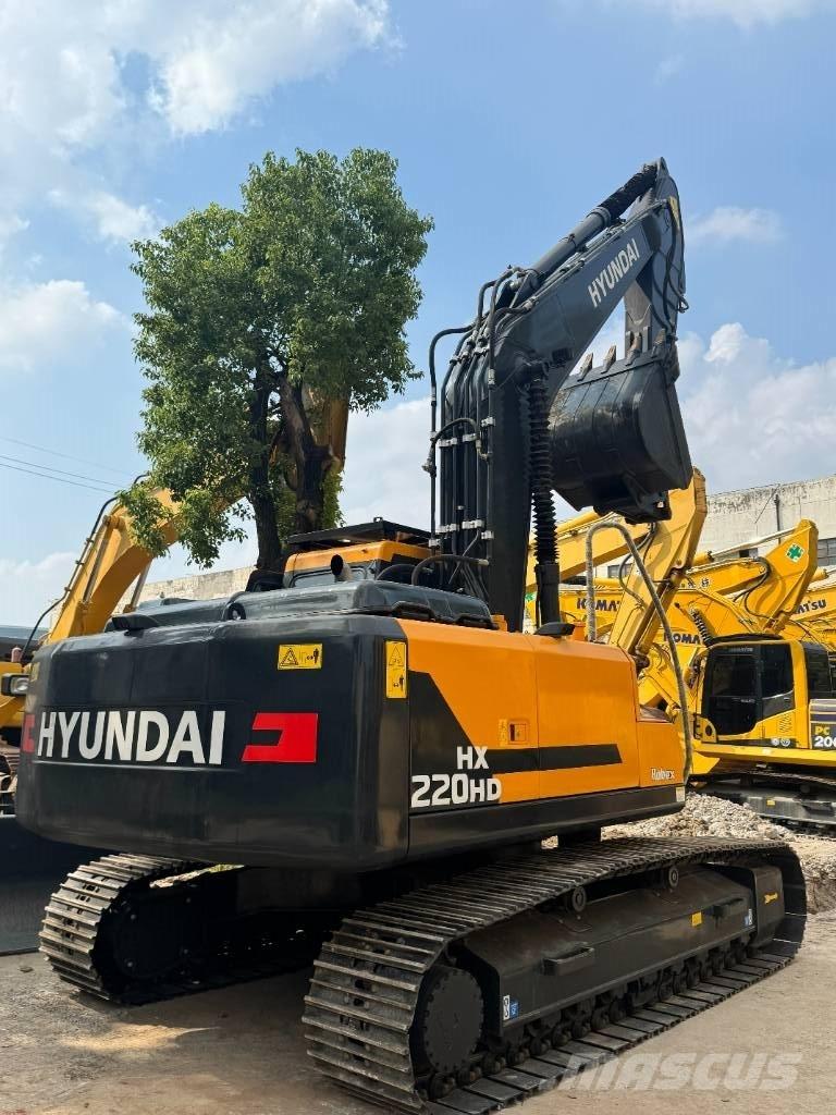 Hyundai HX220HD Väikeekskavaatorid 7t-12t