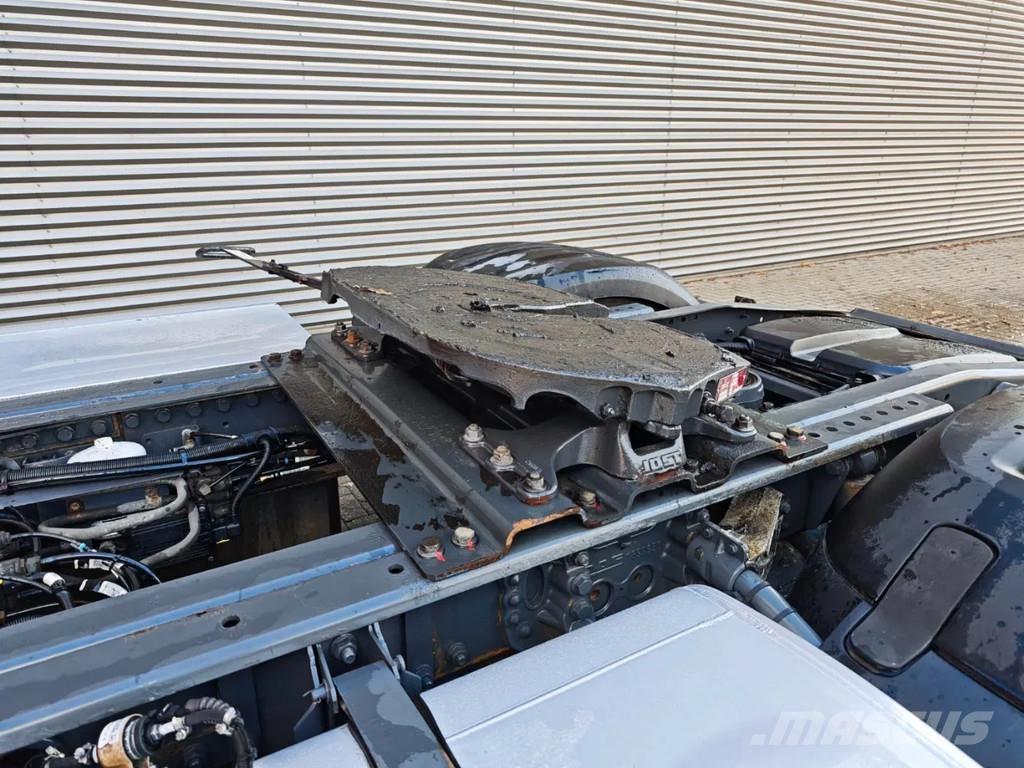 DAF XF 460 4x2 Sadulveokid