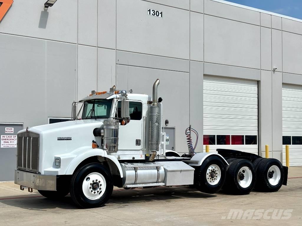Kenworth T 800 Sadulveokid