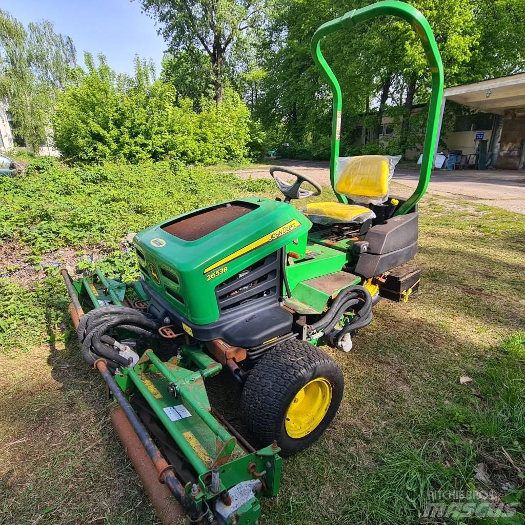 John Deere 2653 B Fairway niidukid