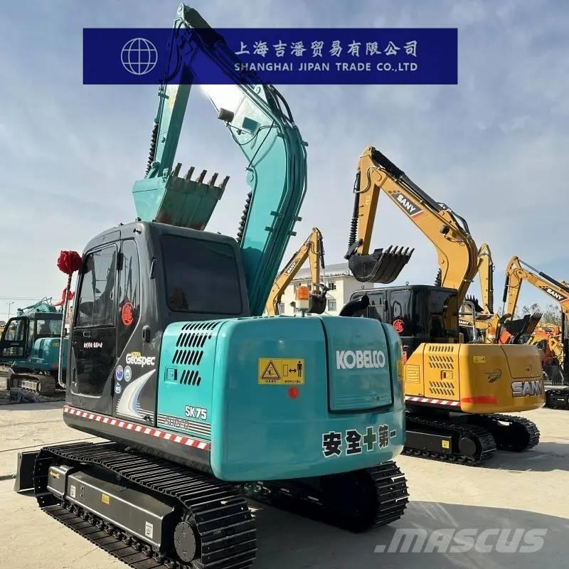 Kobelco SK 75 Väikeekskavaatorid 7t-12t