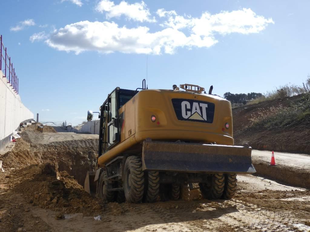 CAT M 318 F Ratasekskavaatorid