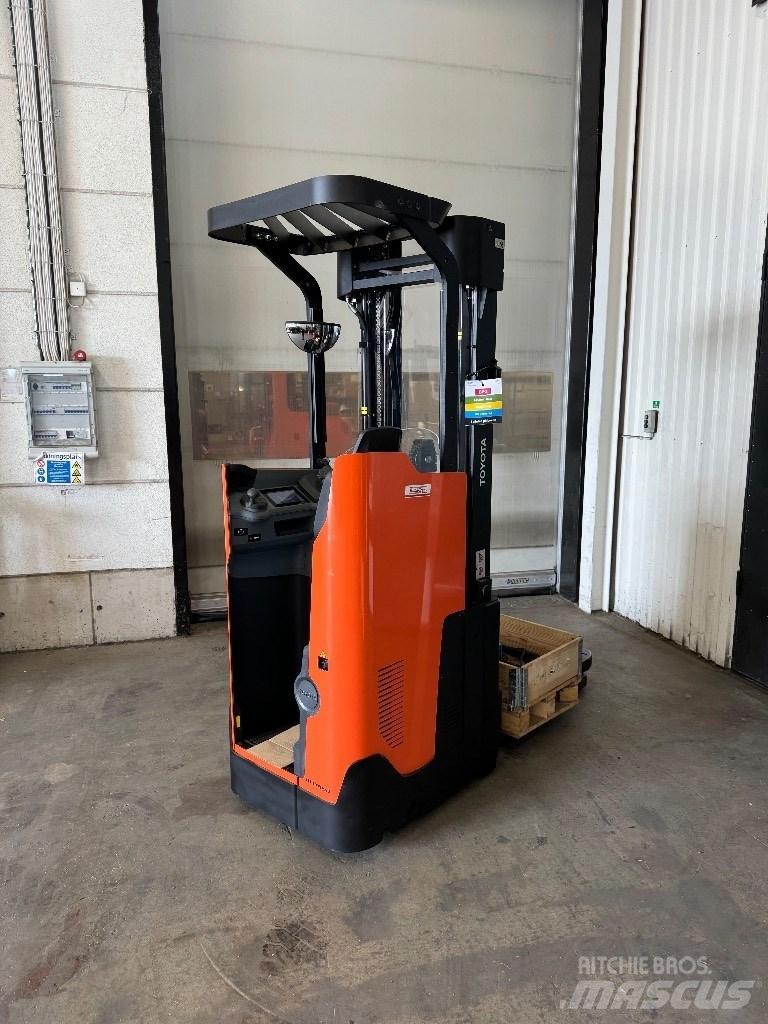 Toyota SSI160LN Platvormiga virnastajad