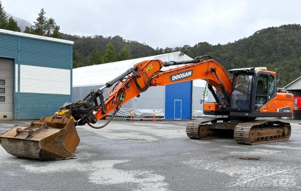 Doosan DX180LC-5 Roomikekskavaatorid