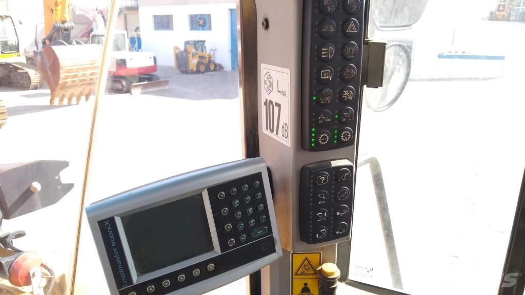 CAT 962K Rataslaadurid