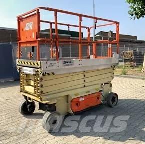 JLG 2646 ES Käärtõstukid