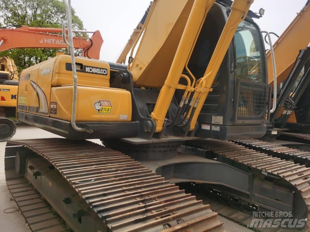 Kobelco SK 200-8 Roomikekskavaatorid