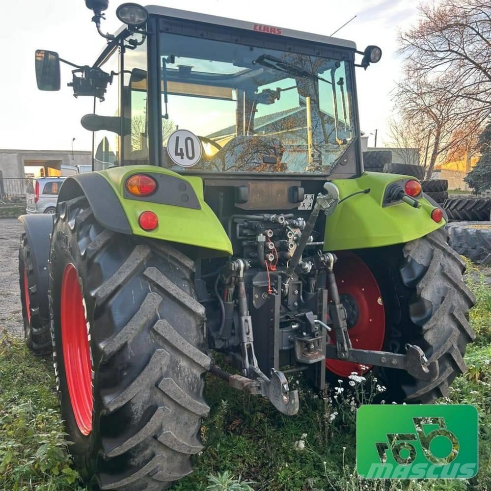 CLAAS Axos 320 Traktorid
