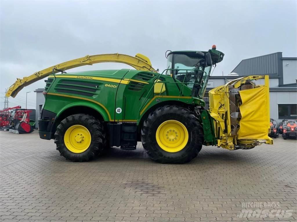 John Deere 8400 i Silokombainid