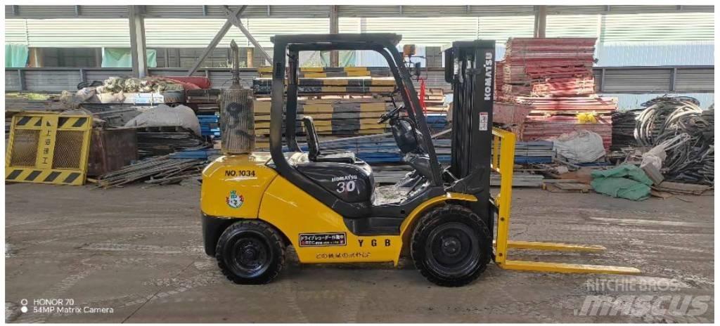 Komatsu FD 30 T-14 Diiseltõstukid