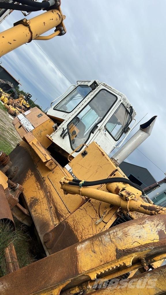 Liebherr PR 732 Raamid