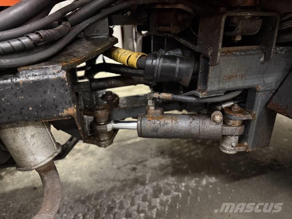 Holder C 240 Kommunaalteenuste tehnika