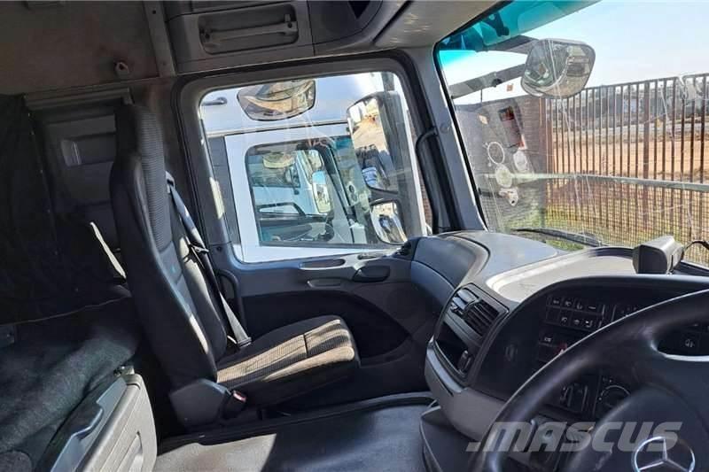 Mercedes-Benz 2644 Muud veokid