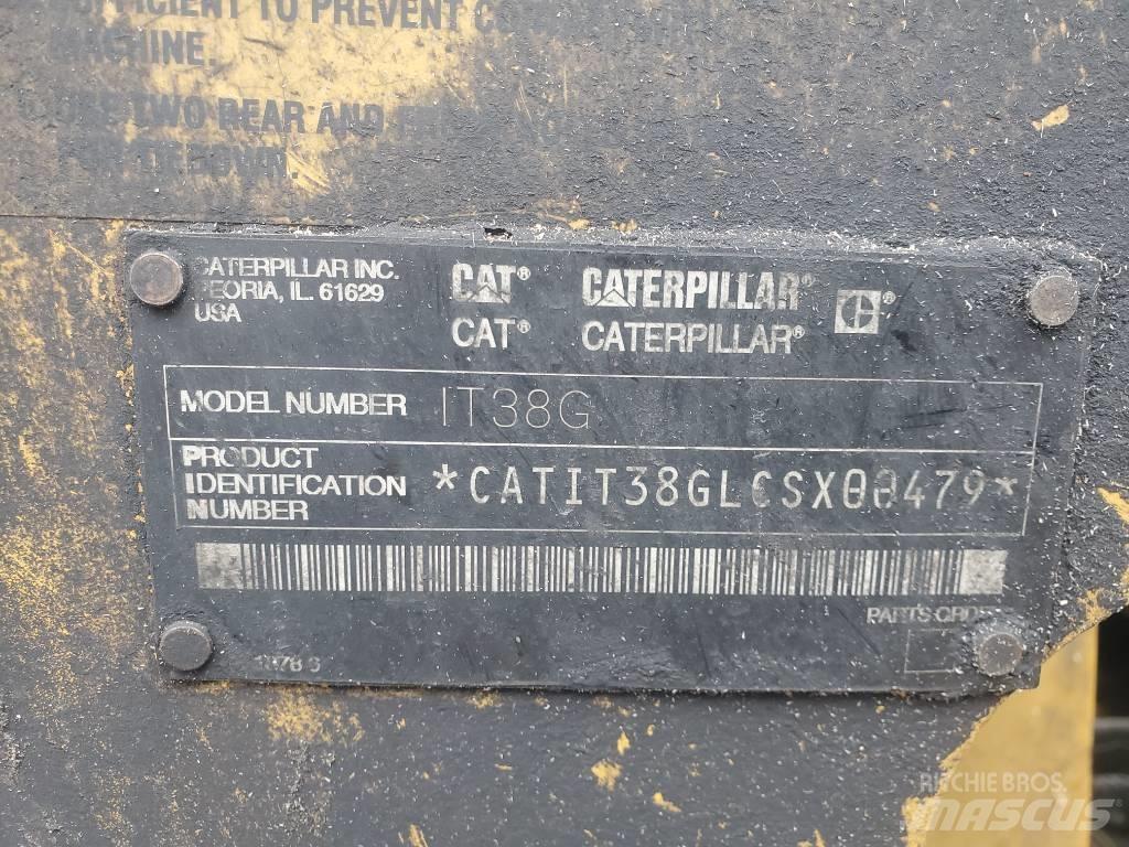 CAT IT 38 G Rataslaadurid