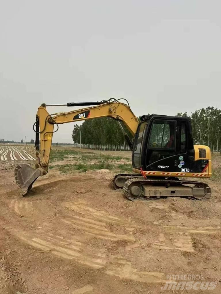 CAT 307d Roomikekskavaatorid