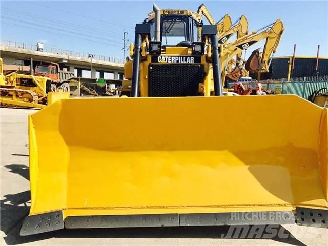 CAT D 6 H Buldooserid